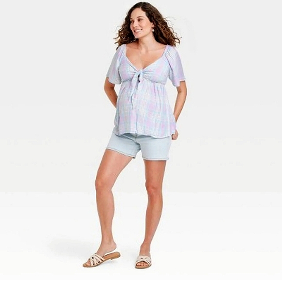 NWT Isabel Maternity Pastel Lilac Tie Front Spring Easter Blouse Size Medium - Picture 2 of 6